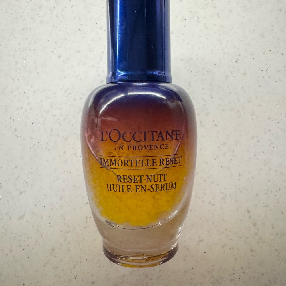 L'OCCITANE Immortelle Reset Night Serum - Blue and Gold